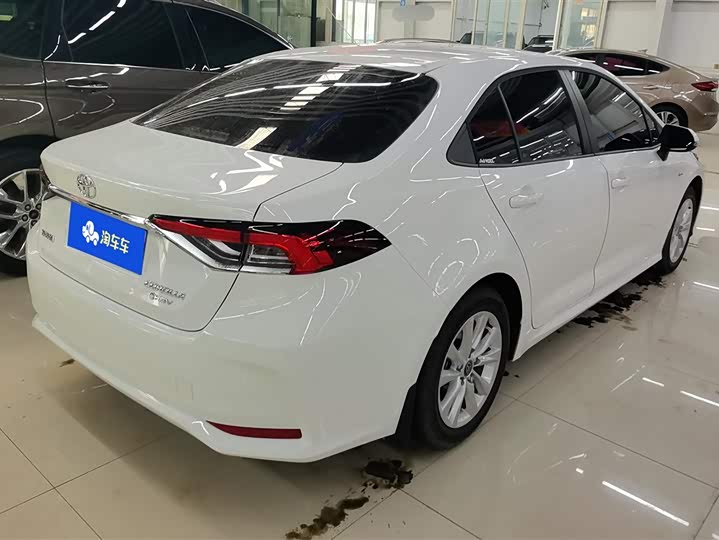 Toyota Corolla 2024 2024款 1.8L 智能电混双擎 精英版