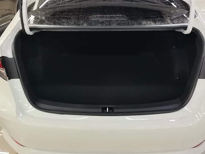 Toyota Corolla 2024 2024款 1.8L 智能电混双擎 精英版