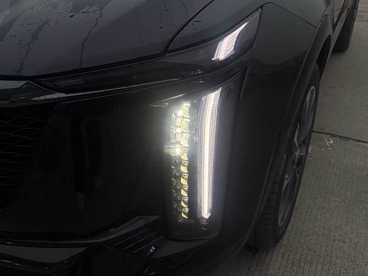 Cadillac XT5 2025 2025款 2.0T 铂金型