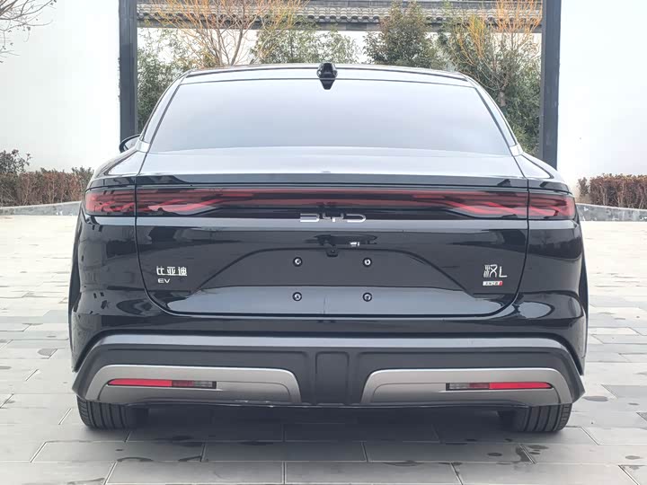 BYD Han L 2025 2025款 EV 701KM激光雷达尊享型