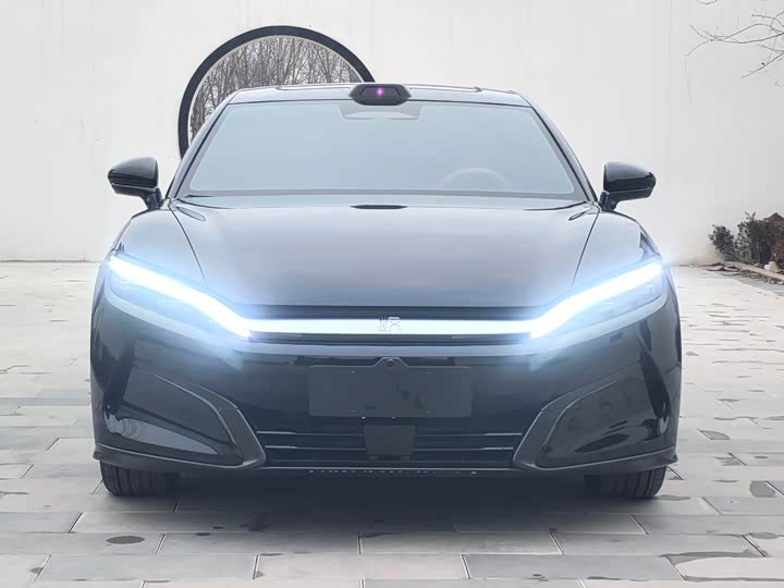 BYD Han L 2025 2025款 EV 701KM激光雷达尊享型