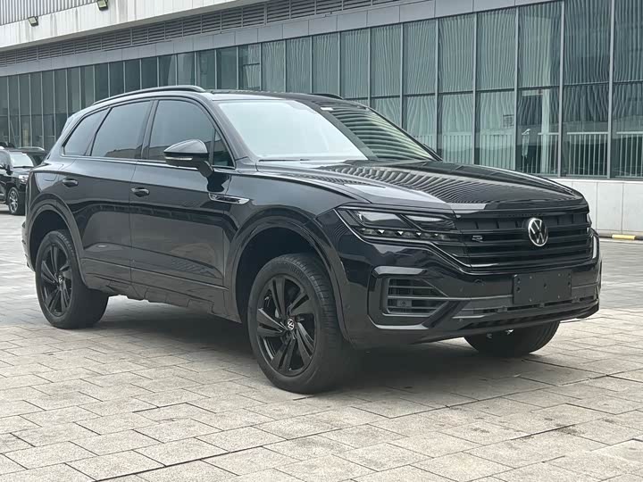 Volkswagen Touareg 2022 2022款 3.0TSI 锐享版 曜黑运动套装