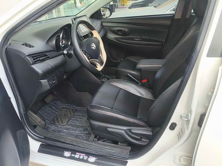 Toyota Vios FS 2022 2022款 1.5L 20周年纪念版