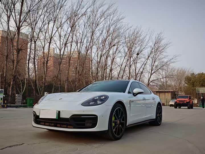 Porsche Panamera Hybrid 2023 2023款 改款 Panamera 4 E-Hybrid 铂金版 2.9T