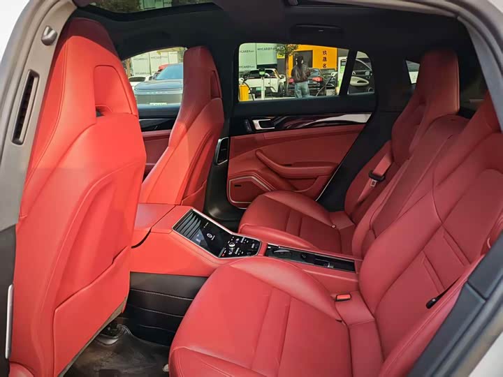 Porsche Panamera Hybrid 2023 2023款 改款 Panamera 4 E-Hybrid 铂金版 2.9T