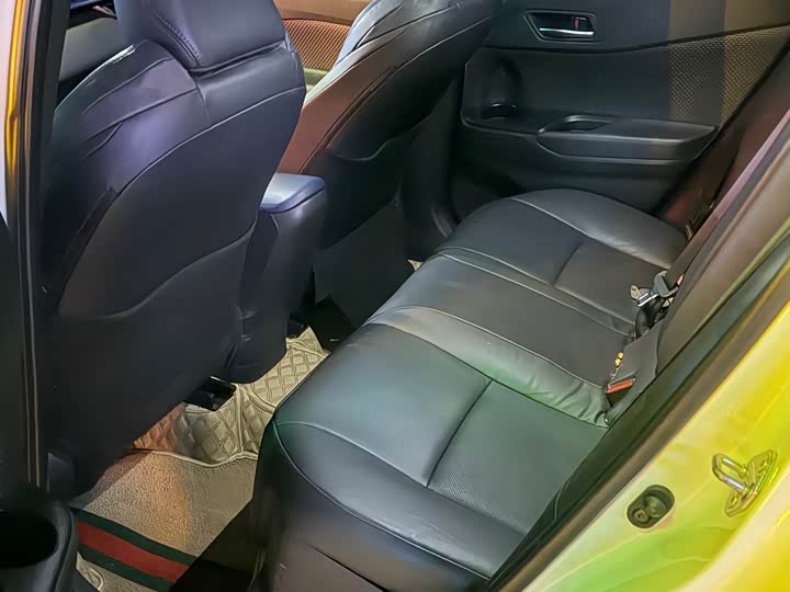 Toyota C-HR 2022 2022款 2.0L 领先版