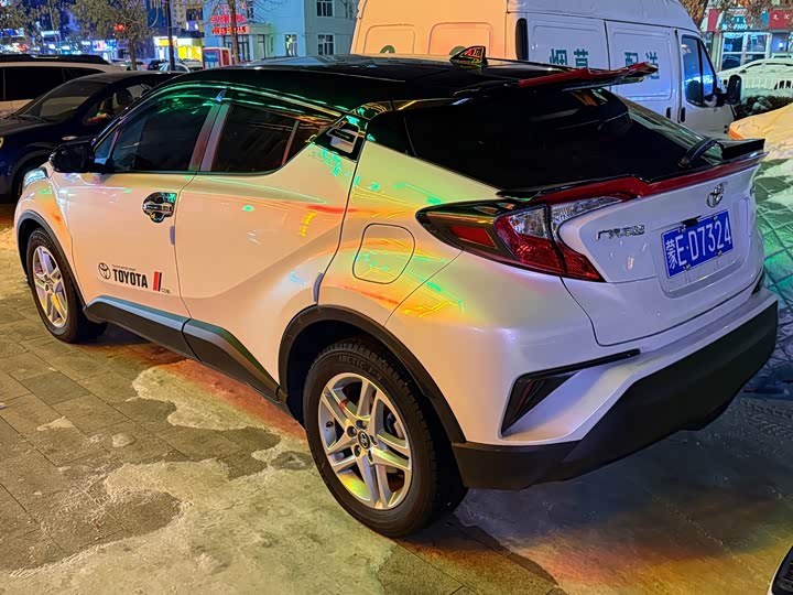 Toyota C-HR 2022 2022款 2.0L 领先版