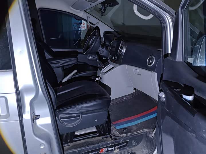 JAC Refine M3 2019 2019款 PLUS 创客版 1.8L 豪华型