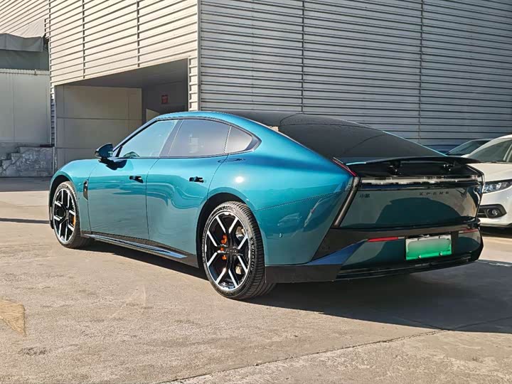 XPeng P7 2025 2025款 750 四驱高性能 Ultra