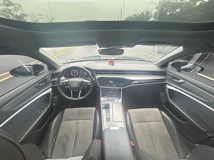 Audi A6L Hybrid 2022 2022款 55 TFSI e quattro