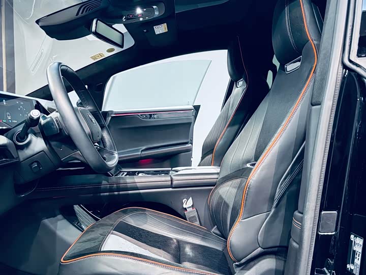 HiPhi X 2021 2021款 创始版6座