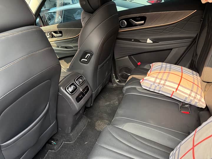 Chery Tiggo 9 2025 2025款 2.0T 双离合两驱豪享版 5座