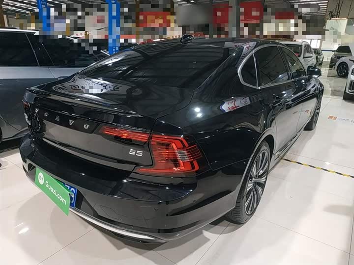 Volvo S90 2025 2025款 B5 智雅豪华版