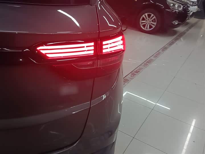 Geely Coolray 2025 2025款 1.5L CVT 超能