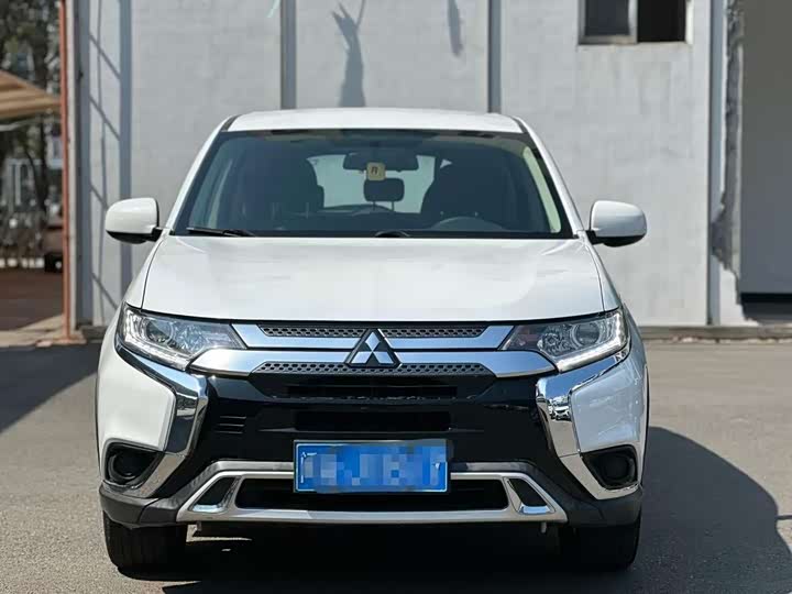 Mitsubishi Outlander 2021 2021款 改款 2.0L 两驱畅享版 5座