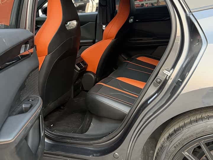 Changan UNI-V 2024 2024款 1.5T 智慧领航型