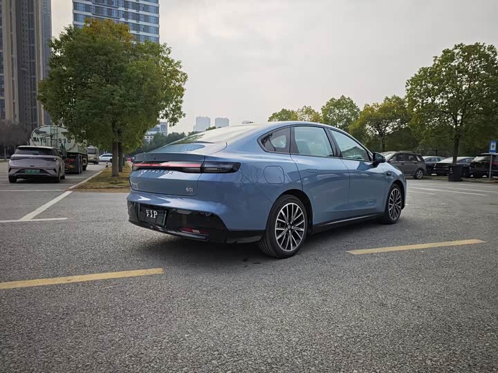 Leapmotor B01 2025 2025款 550激光雷达版