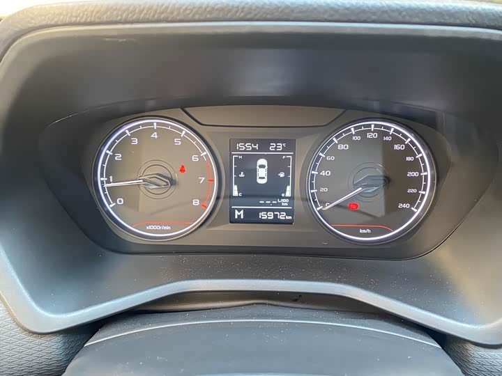 Geely Emgrand 2025 2025款 第4代 1.5L 手动星耀版