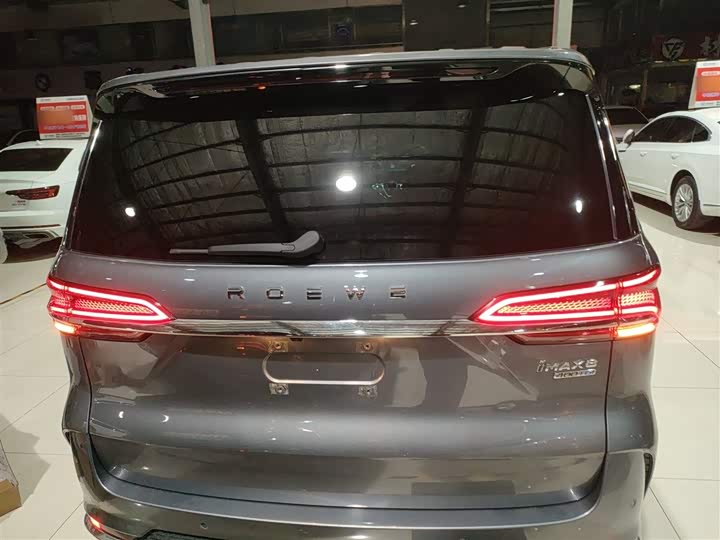 Roewe iMax 8 2022 2022款 400TGI 尊荣版