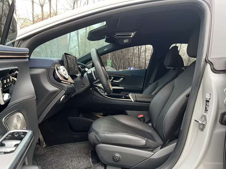 Mercedes-Benz EQE 2022 2022款 350 先型特别版