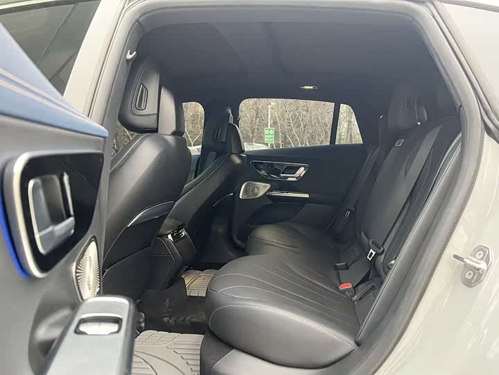 Mercedes-Benz EQE 2022 2022款 350 先型特别版