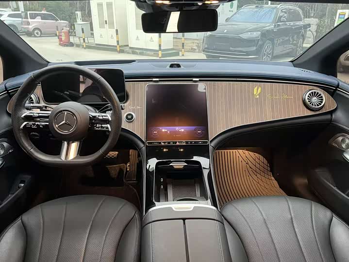 Mercedes-Benz EQE 2022 2022款 350 先型特别版