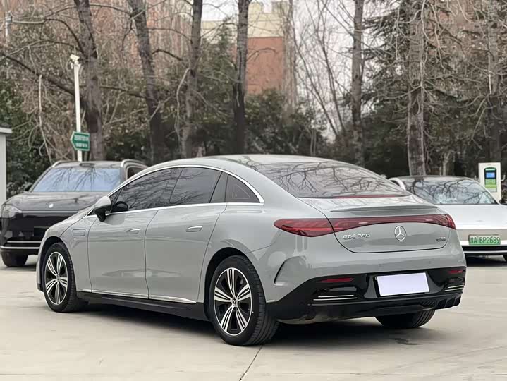 Mercedes-Benz EQE 2022 2022款 350 先型特别版