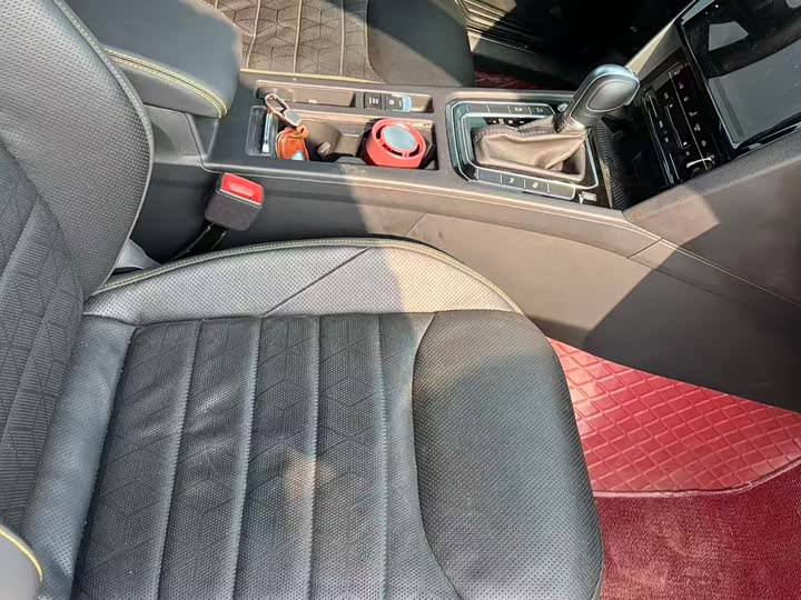 Volkswagen CC 2024 2024款 380TSI 夺目 众享款