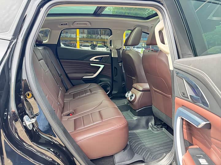 Wey VV7 2020 2020款 2.0T 旗舰型