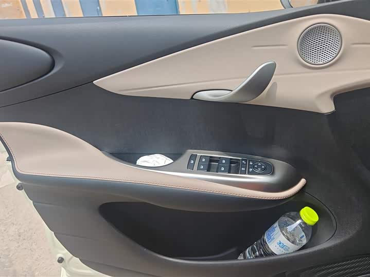 BYD Dolphin 2025 2025款 420km 时尚版