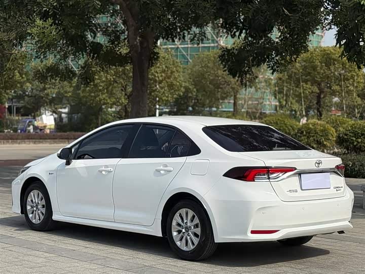 Toyota Corolla 2024 2024款 1.8L 智能电混双擎 先锋版