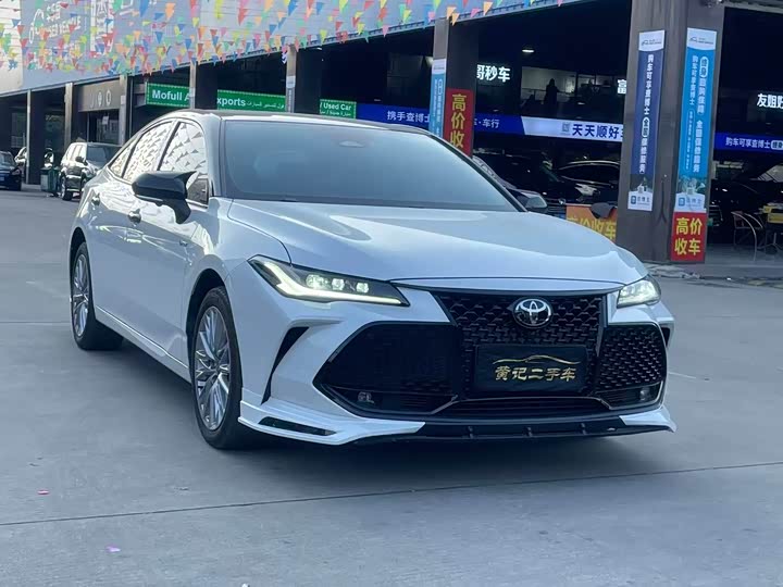 Toyota Avalon 2024 2024款 双擎 2.0L 豪华版