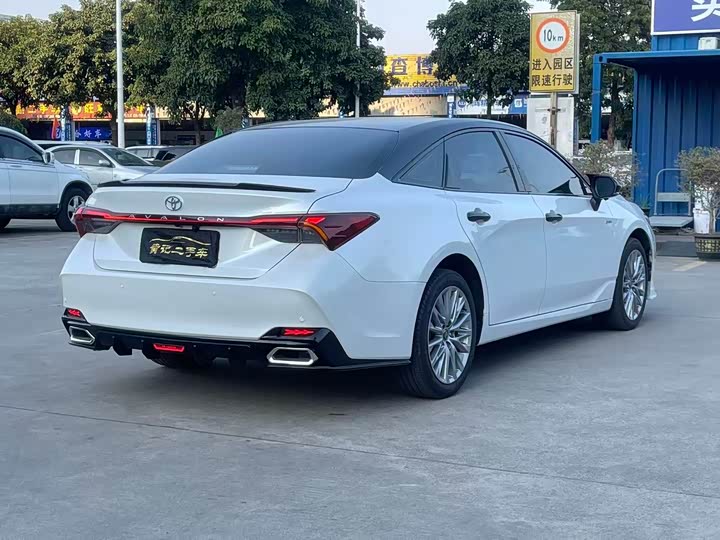 Toyota Avalon 2024 2024款 双擎 2.0L 豪华版