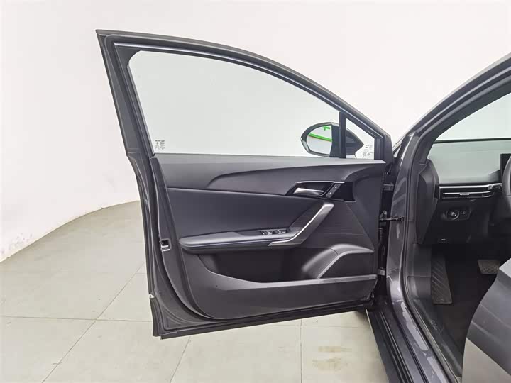 MG Motor 4 EV 2023 2023款 415km 出海冠军版