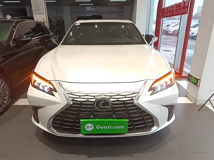 Lexus ES 2025 2025款 200 臻享版