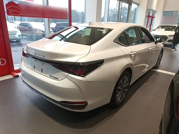 Lexus ES 2025 2025款 200 臻享版