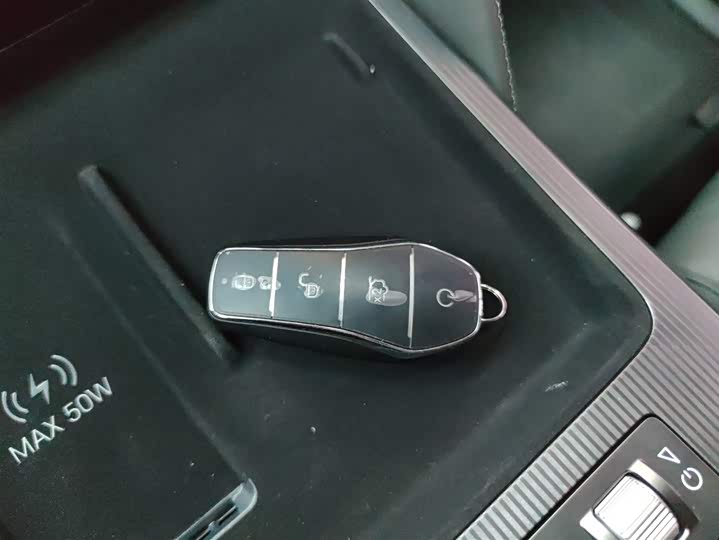 BYD Song L DM-i Hybrid 2025 2025款 智驾版 160km 超越型