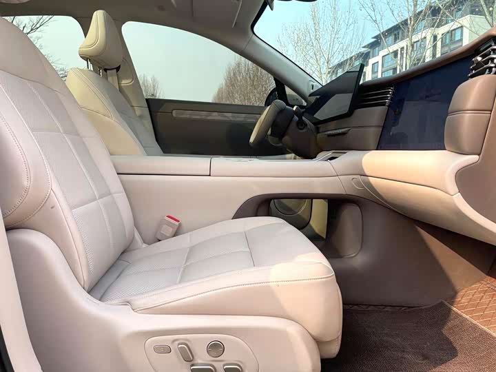 IM motors LS6 2026 2026款 纯电 Max