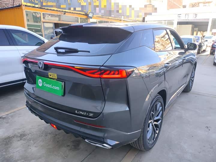 Changan UNI-Z Hybrid 2025 2025款 智慧新蓝鲸 125km 战舰+