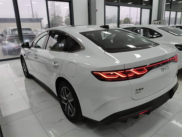 BYD Qin L 2025 2025款 DM-i 智驾版 120KM领先型