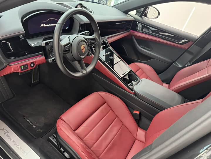 2024 Porsche Panamera