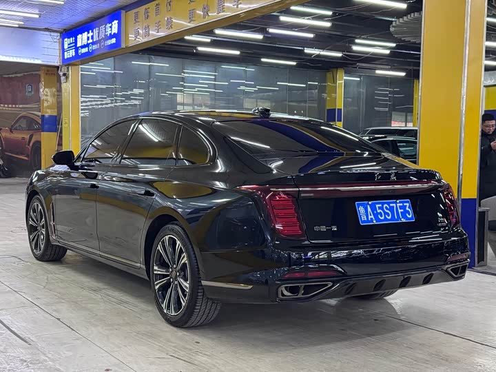 Hongqi H9 2024 2024款 2.0T 旗享 私享风尚版
