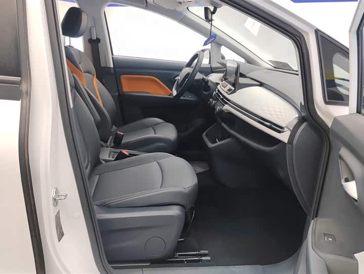 Bestune NAT 2023 2023款 PRO 舒享出行版 419km