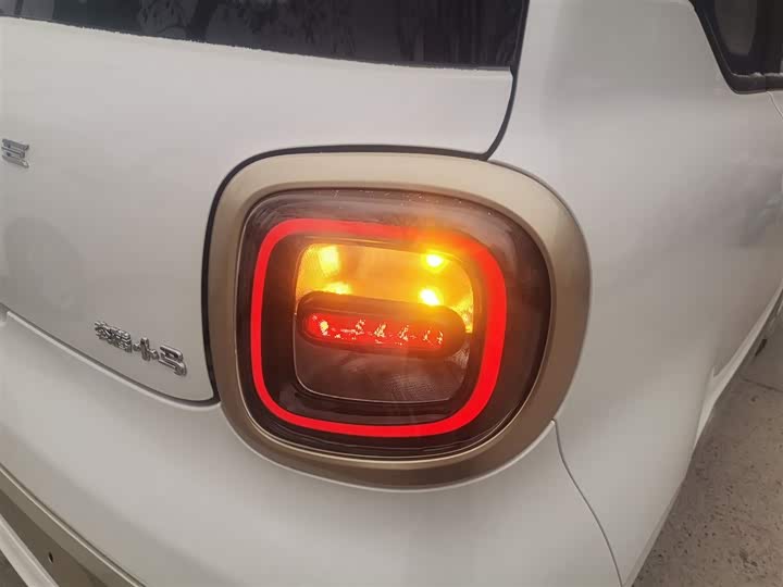 Bestune Pony 2026 2026款 222km 炫彩马