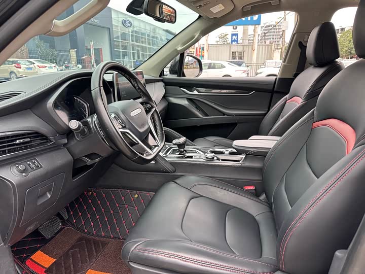 Maxus D90 Pro 2020 2020款 2.0T 汽油四驱墨脱版 5座