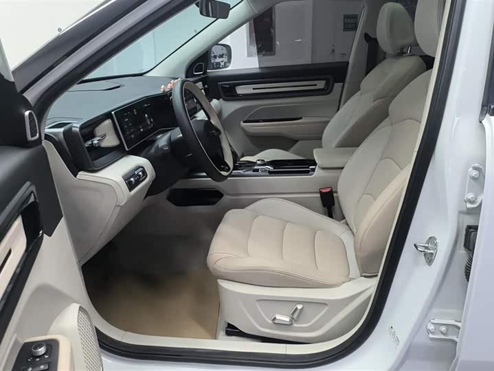 Geely Icon 2023 2023款 1.5TD 巧克力醇巧版