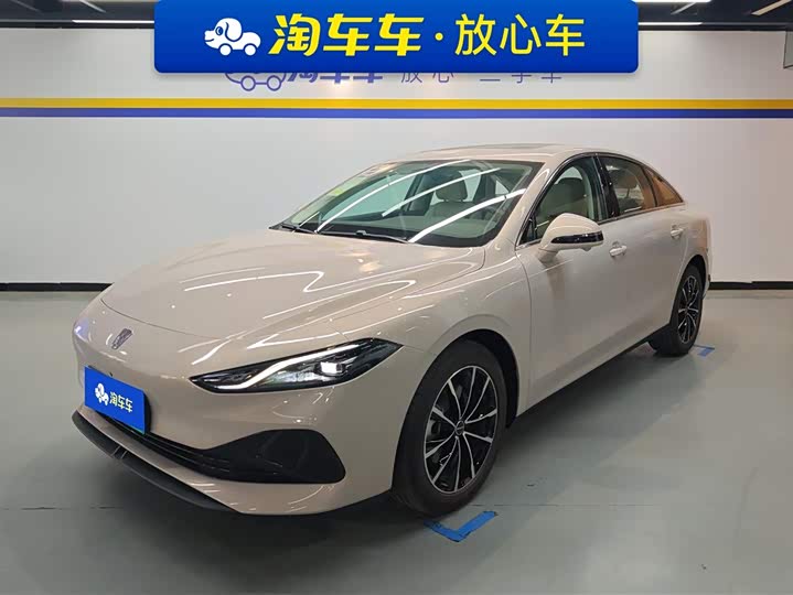 Roewe D7 2025 2025款 DMH 125km 世界冠军卓越版