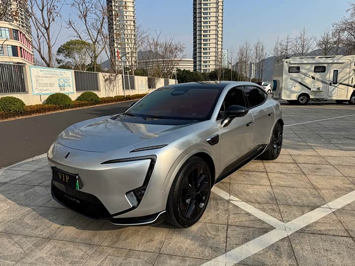 Avatr 11 2023 2023款 鸿蒙 90度 后驱版