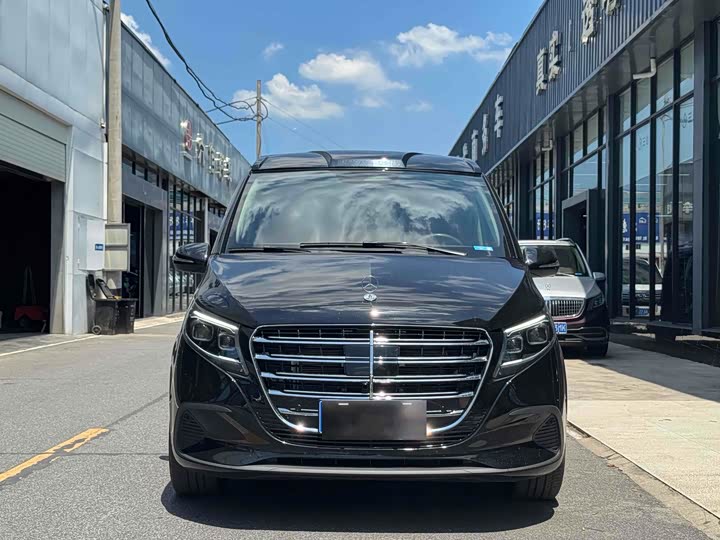 2024 Mercedes-Benz V-Class