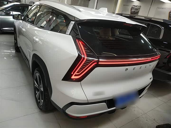 Geely Atlas L 2025 2025款 第四代 1.5TD DCT 山河